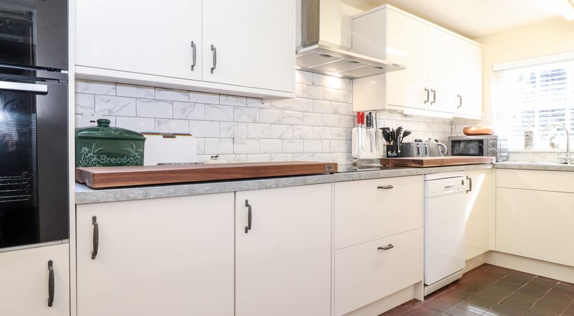 Photo of Ann Tysons House