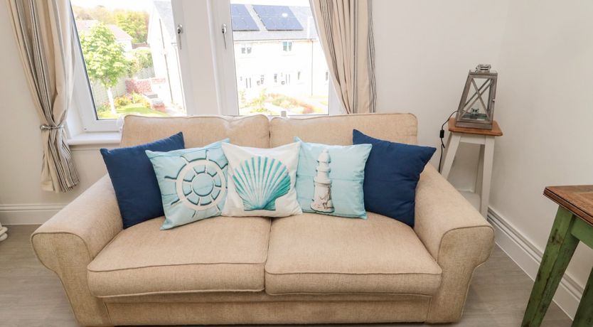 Photo of 5 West Winds