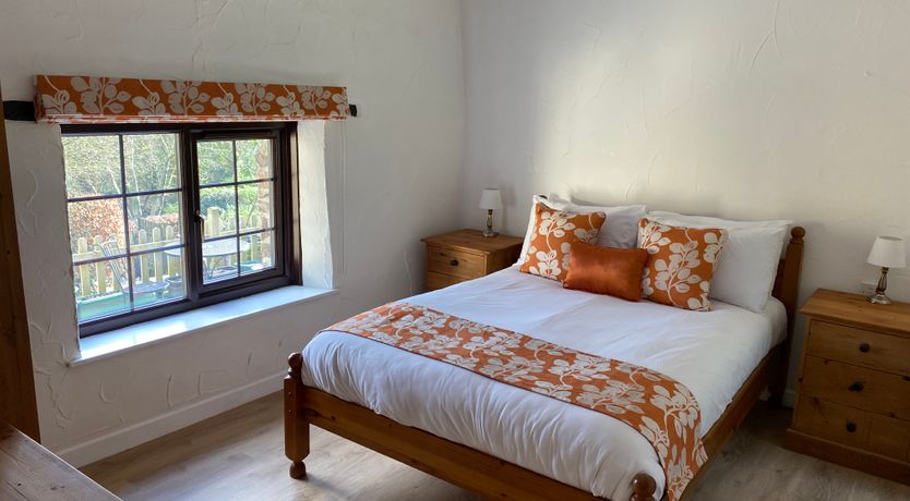 Photo of Windbury Cottage