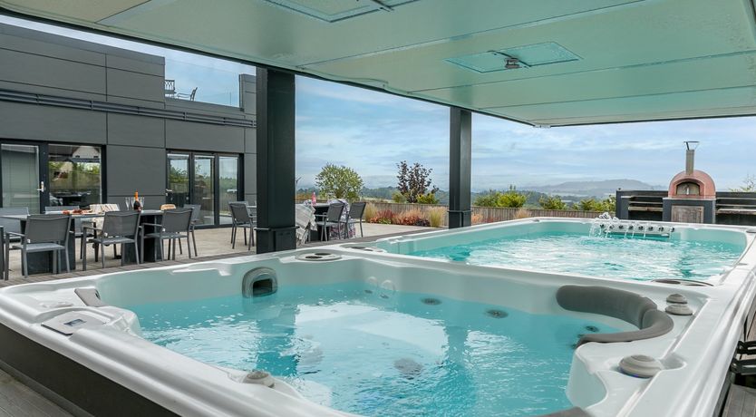 Photo of Huxham View and Annex