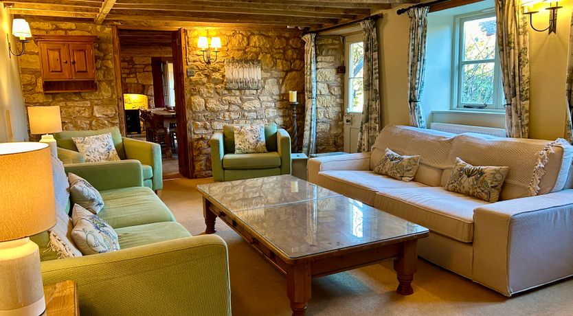 Photo of Robins Nest