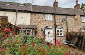 1 Ty Capel Holiday Cottage