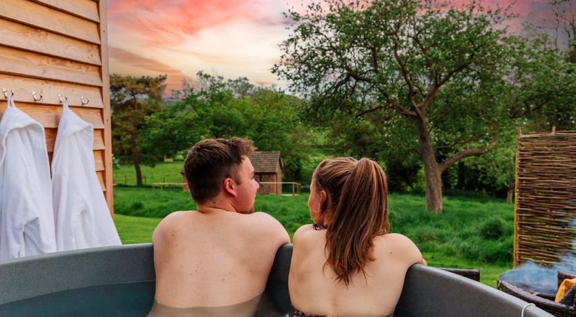 Photo of Victoria Hut, Allerford