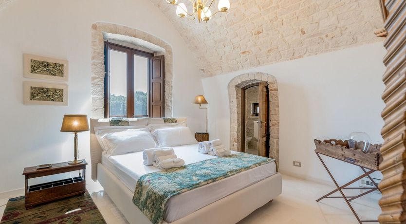 Photo of Sirocco's Song