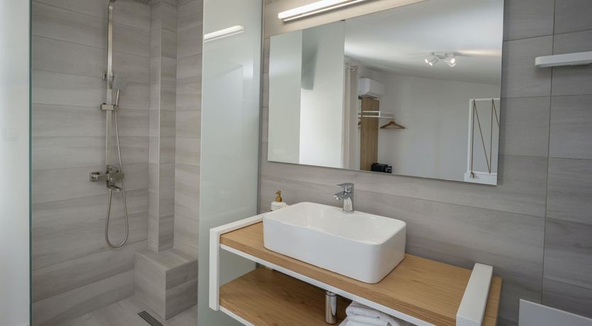 Photo of Eucalyptus & Olive