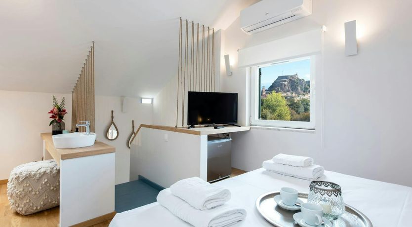 Photo of Luxury Escape