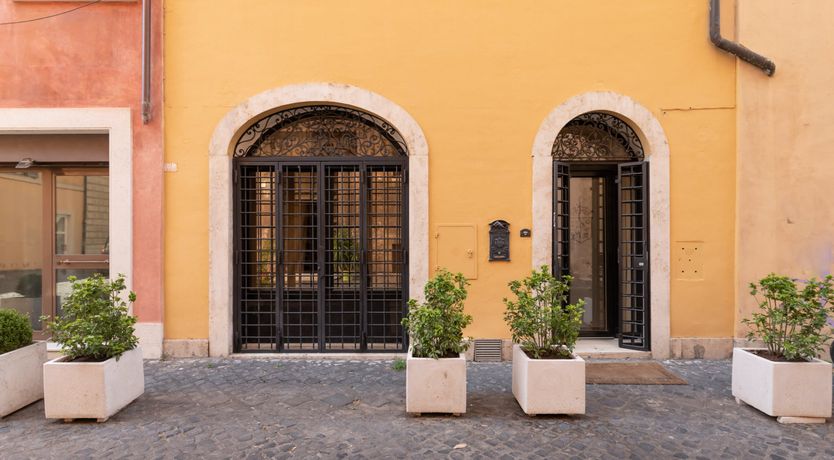 Photo of Etruscan Elegance