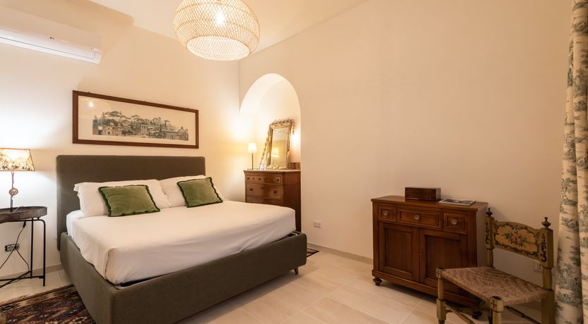 Photo of Etruscan Elegance