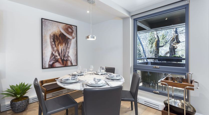 Photo of Aspen Nirvana