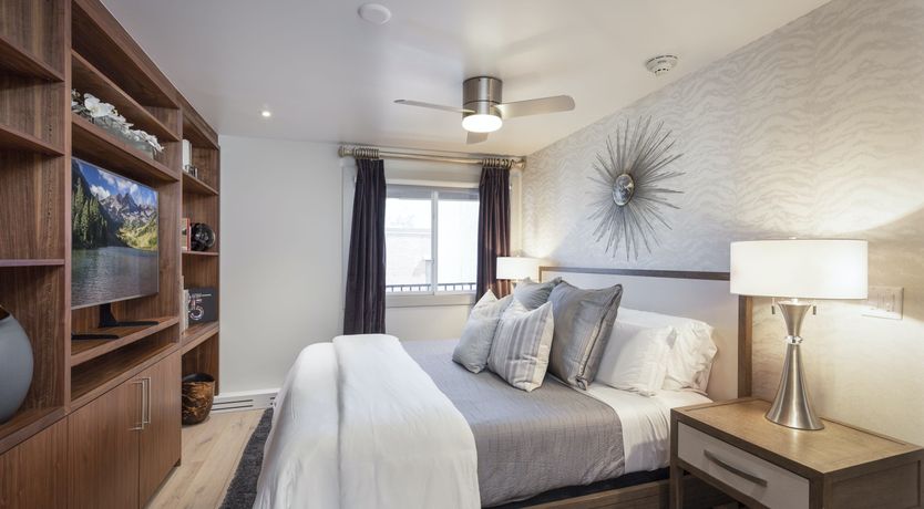 Photo of Aspen Nirvana