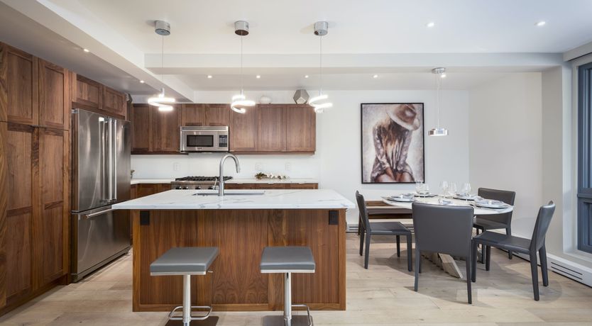 Photo of Aspen Nirvana