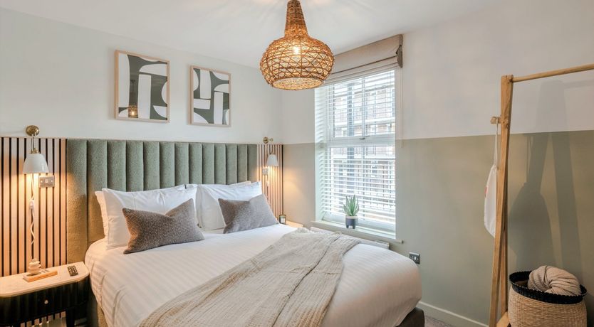 Photo of Olive Green & Burnt Orange