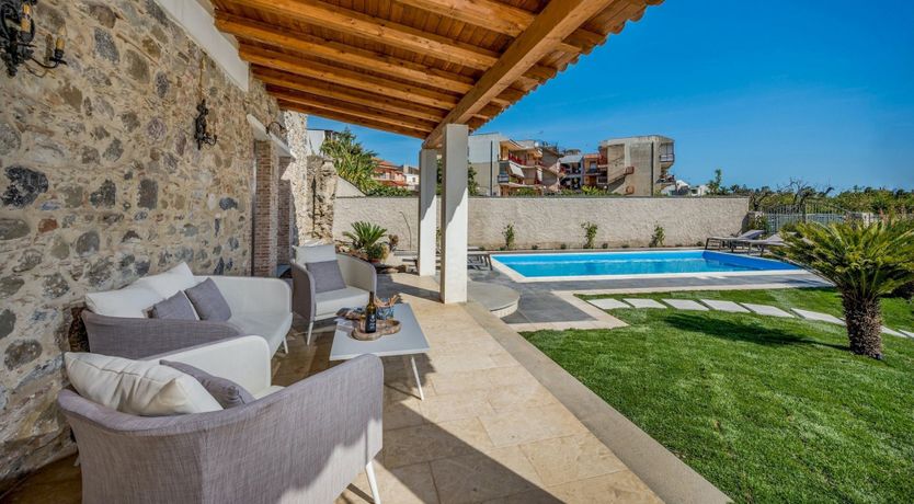 Photo of Etna Enchanted