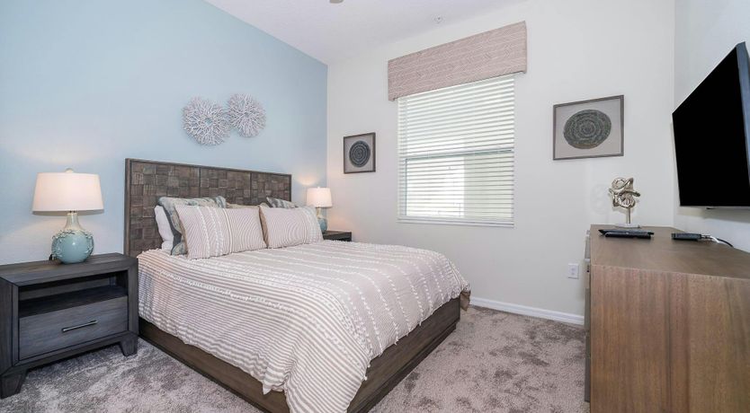 Photo of Lake Escapes