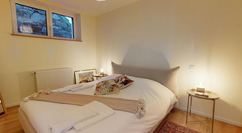 Photo of Silver & Wood