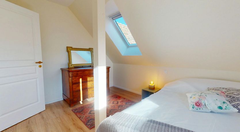 Photo of Silver & Wood