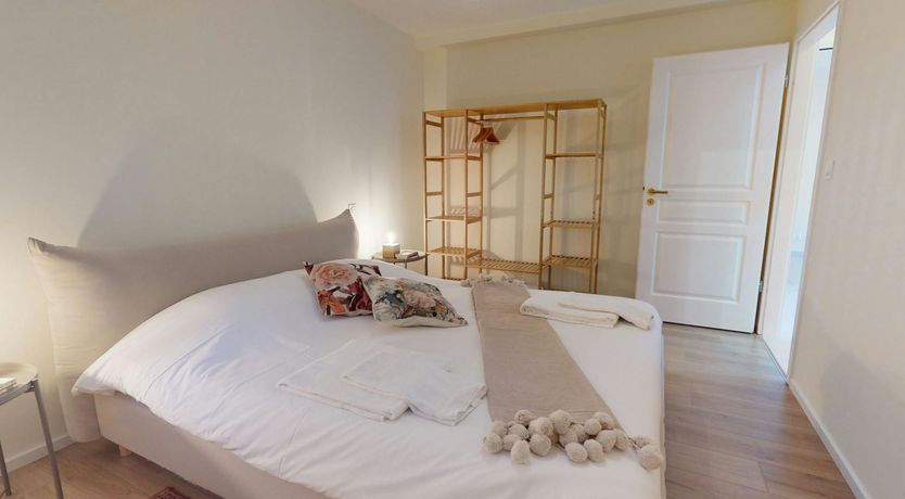 Photo of Silver & Wood