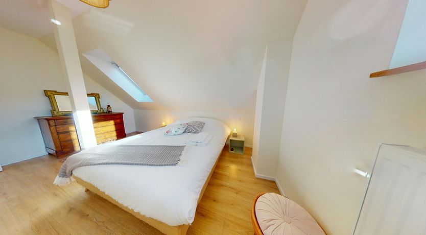 Photo of Silver & Wood