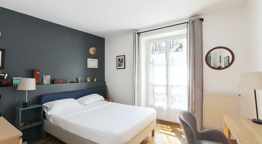 Photo of Eiffel Serenade