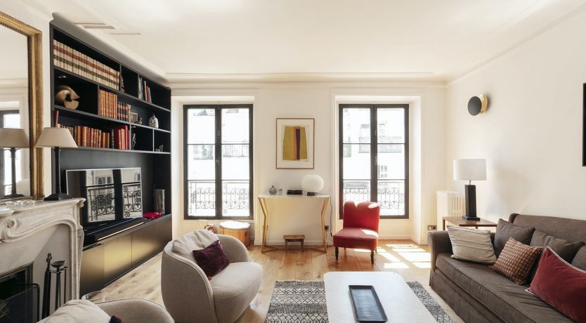 Photo of Eiffel Serenade