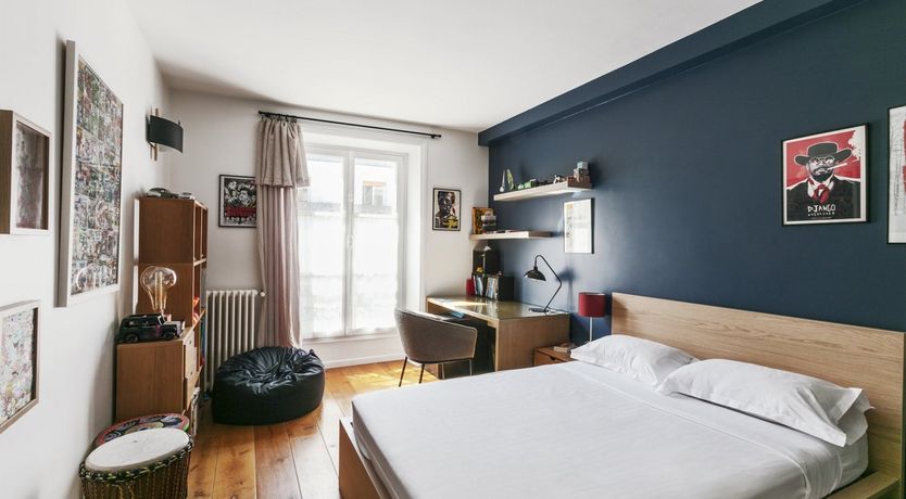 Photo of Eiffel Serenade