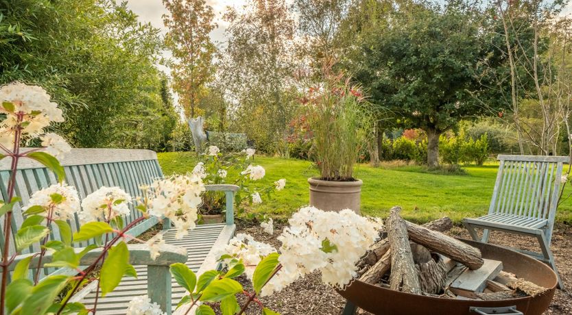 Photo of The White Horse