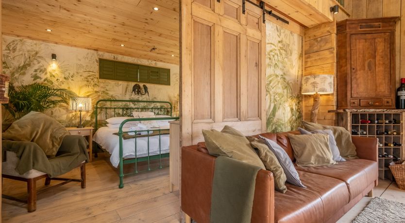 Photo of The White Horse