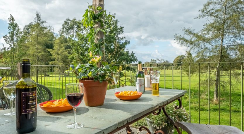 Photo of The White Horse