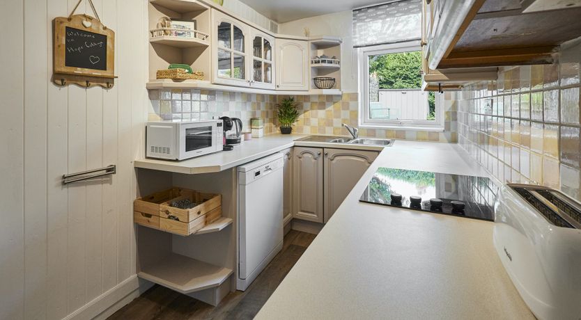 Photo of Cosy Coastal Retreat