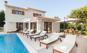 Photo of Istrian Peace