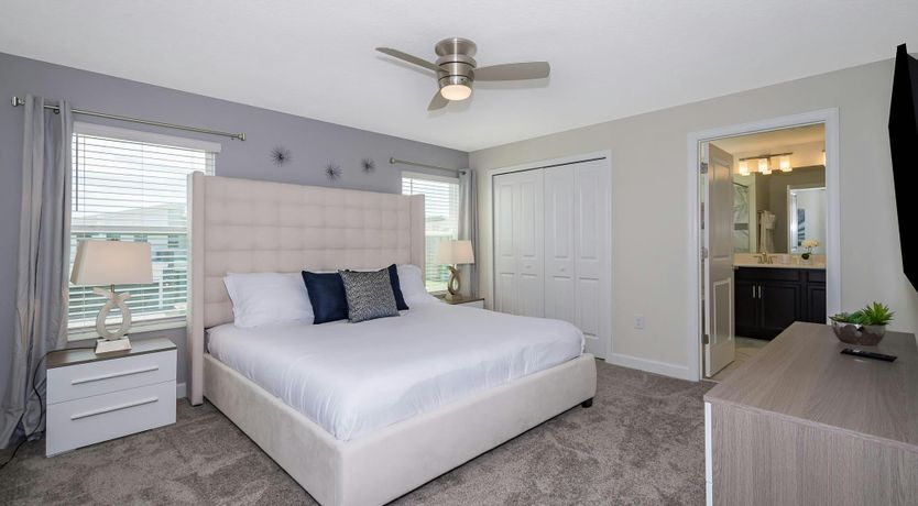 Photo of Honey & Honeysuckle