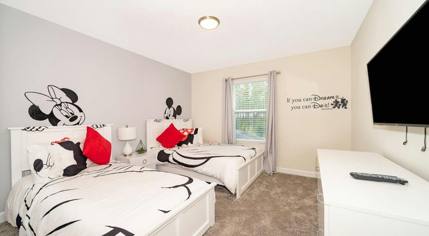 Photo of Honey & Honeysuckle