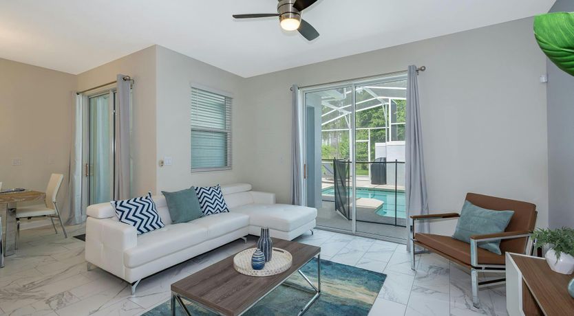 Photo of Honey & Honeysuckle