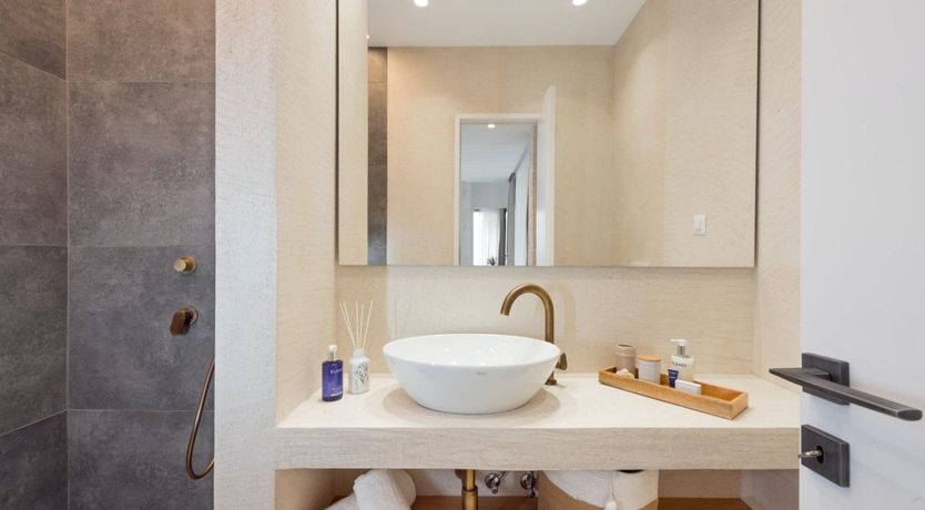 Photo of Island Blush