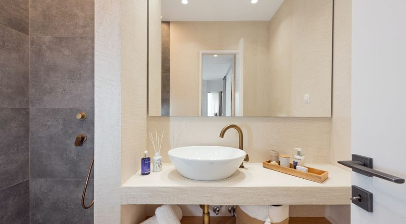 Photo of Island Blush