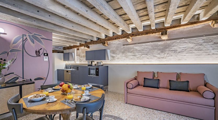 Photo of Enchanting Venetian Escape