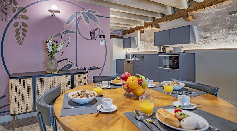 Photo of Enchanting Venetian Escape