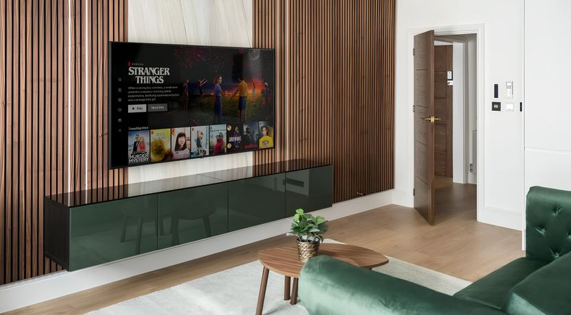 Photo of Emerald & Teak