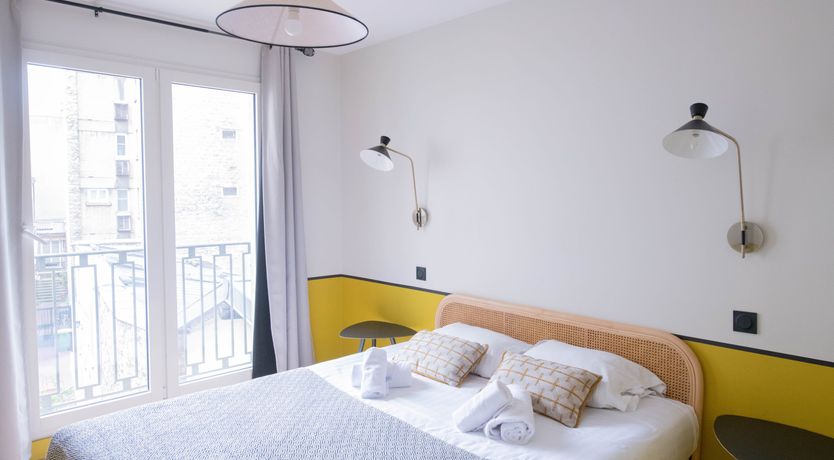 Photo of Shades of The Rive Gauche