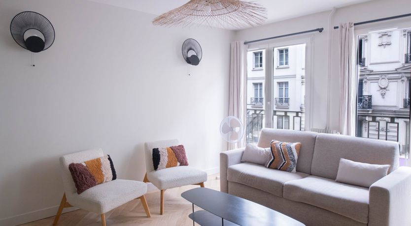 Photo of Shades of The Rive Gauche