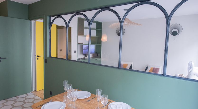 Photo of Shades of The Rive Gauche