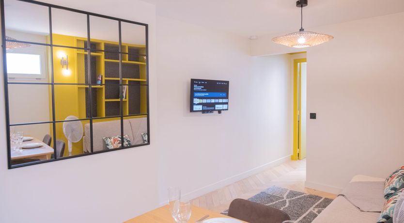 Photo of Shades of The Rive Gauche