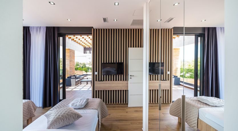 Photo of Harmony Hillside