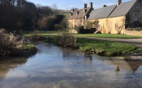 Photo of Cotswold Cottage Charm