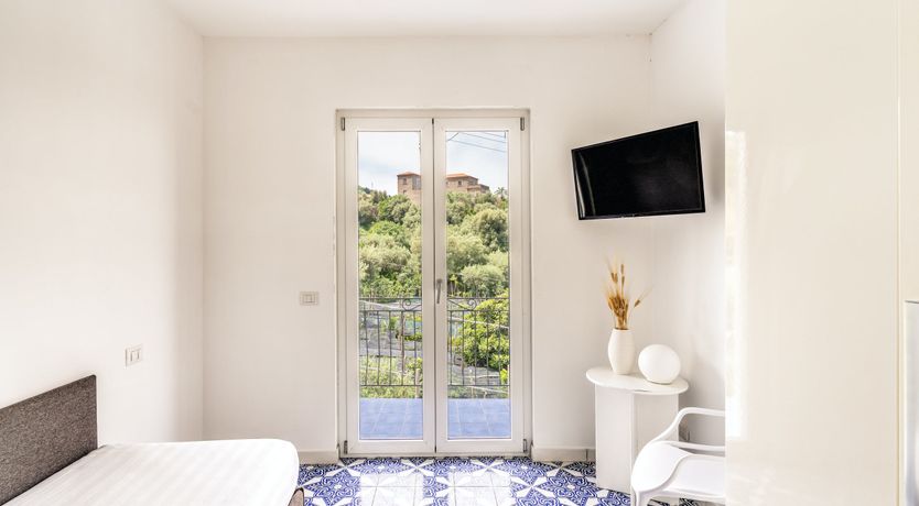 Photo of Sunset Horizon Heights