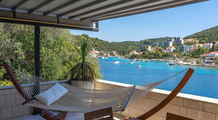 Photo of Enchanted Horizon