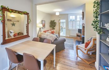Cliffside Charm Holiday Home