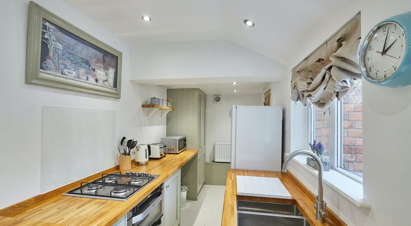 Photo of Cliffside Charm