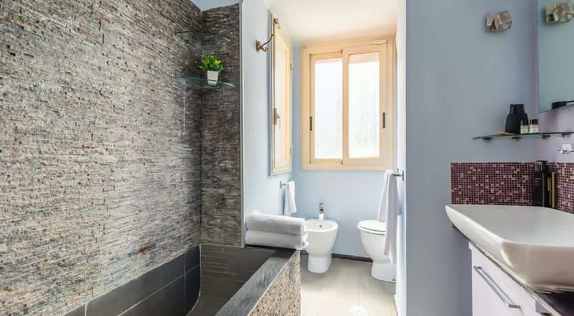 Photo of The Roman Gateway