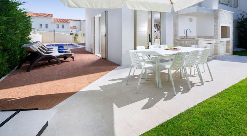 Photo of Sunshine On My Pillow